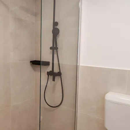 869-4 For 4 Pers In 鲁巴达